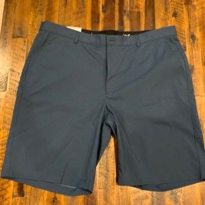 Greg Norman Golf Shorts. 38 waist NWT